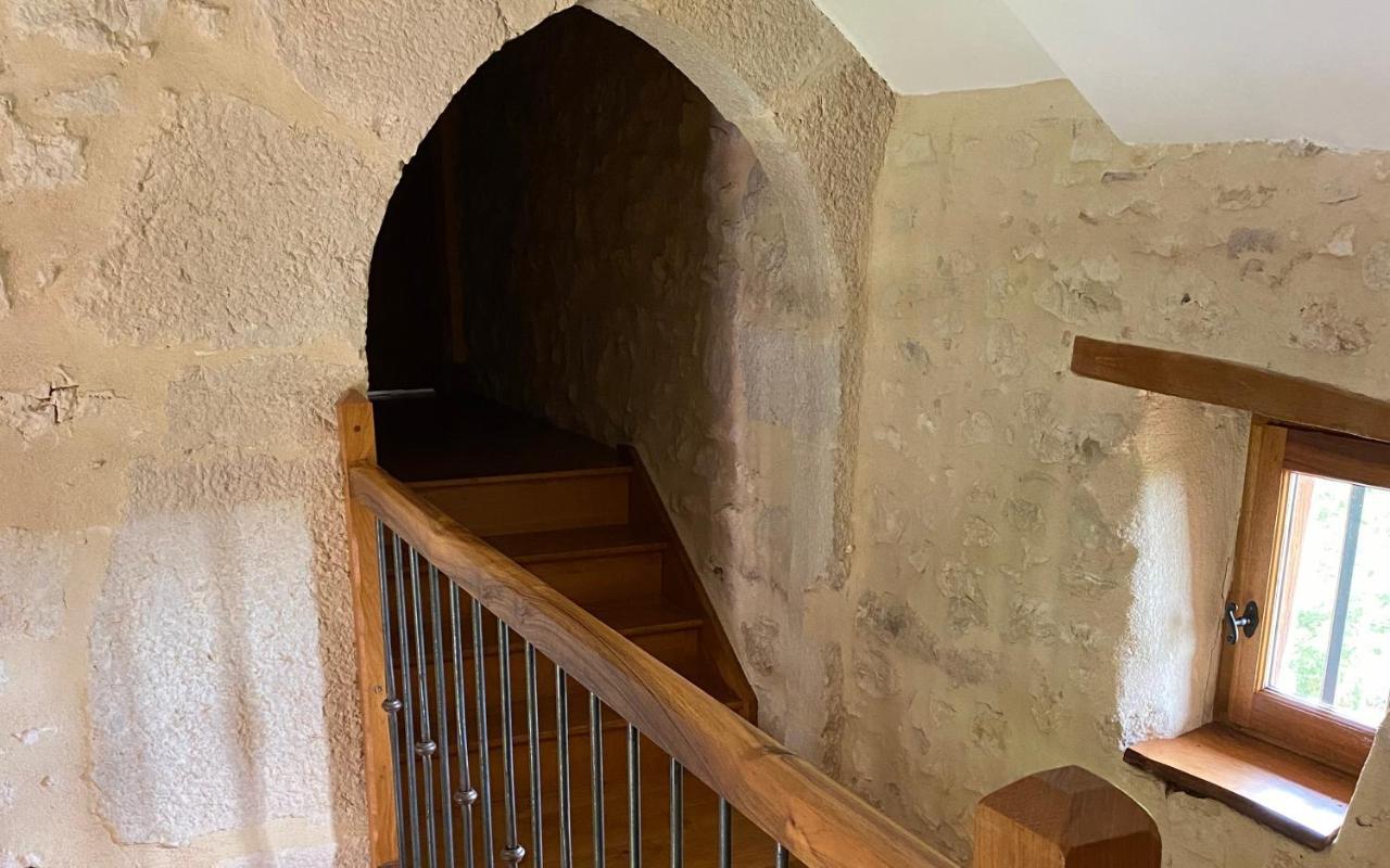 Le Domaine De Tizo Ξενοδοχείο Saint-Victor-de-Morestel Εξωτερικό φωτογραφία