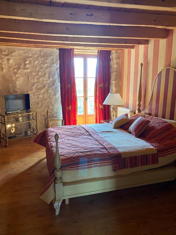 Le Domaine De Tizo Ξενοδοχείο Saint-Victor-de-Morestel Εξωτερικό φωτογραφία
