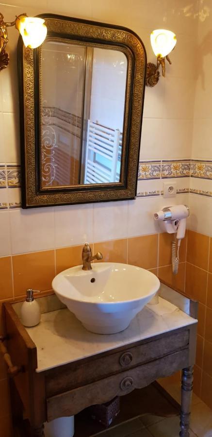 Le Domaine De Tizo Ξενοδοχείο Saint-Victor-de-Morestel Εξωτερικό φωτογραφία