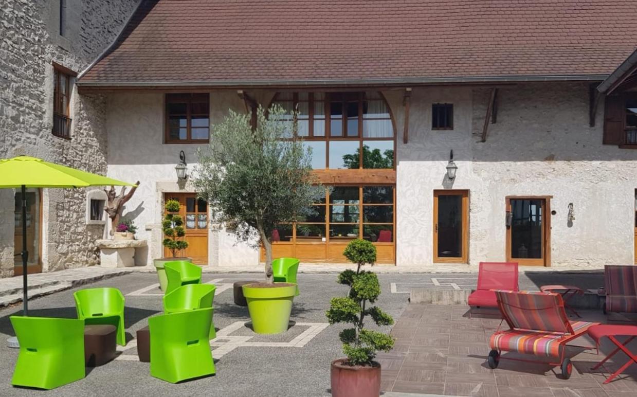 Le Domaine De Tizo Ξενοδοχείο Saint-Victor-de-Morestel Εξωτερικό φωτογραφία